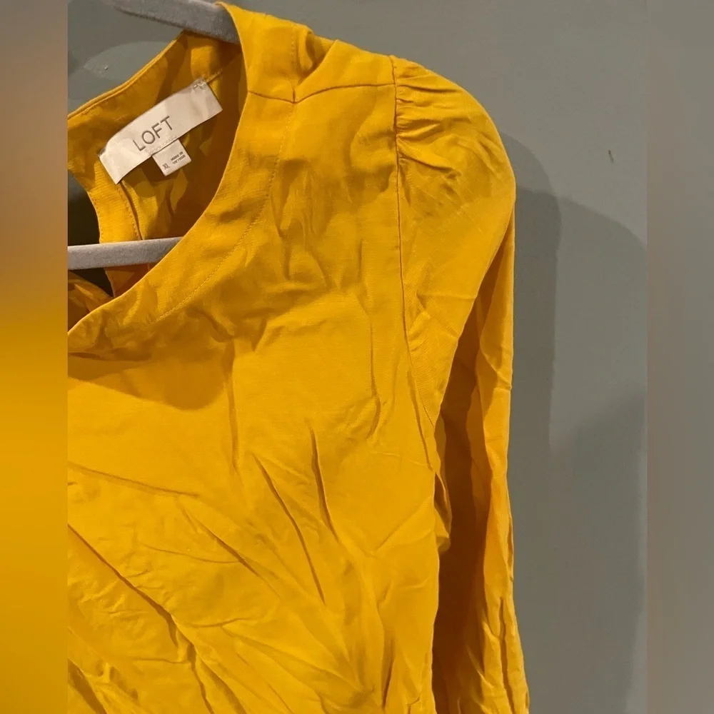 LOFT golden yellow - XL blouse